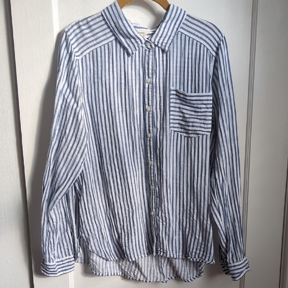 Lucky Brand Dresses & Skirts - Lucky Brand Women's White and Blue Striped Button Down Casual Shirt Size L